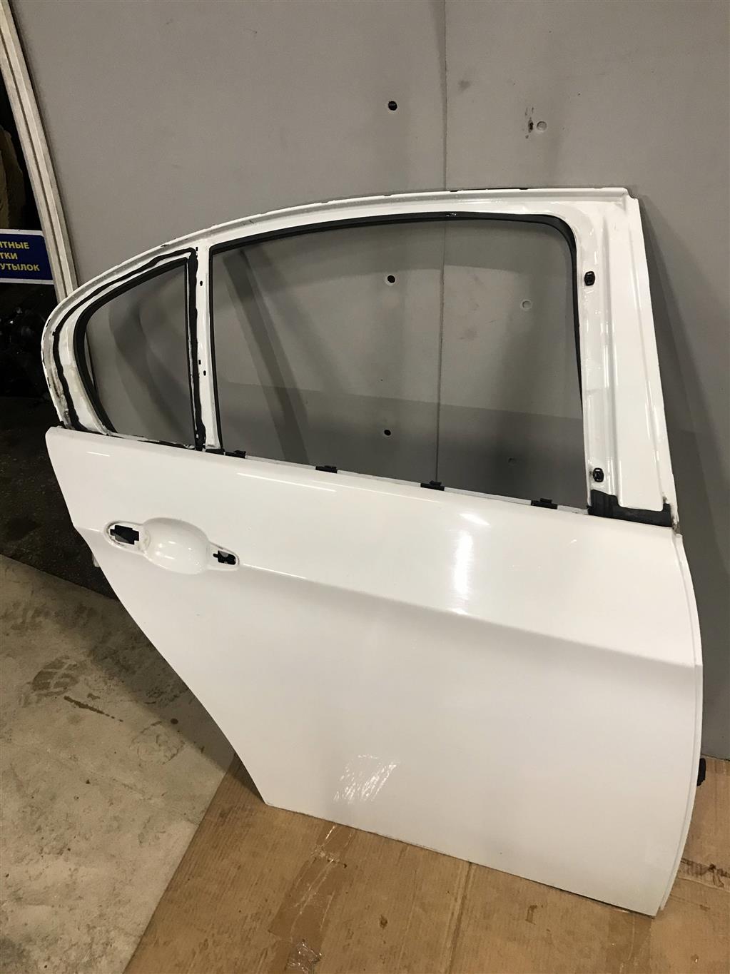 BMW 3 E90 для Дверь задняя правая