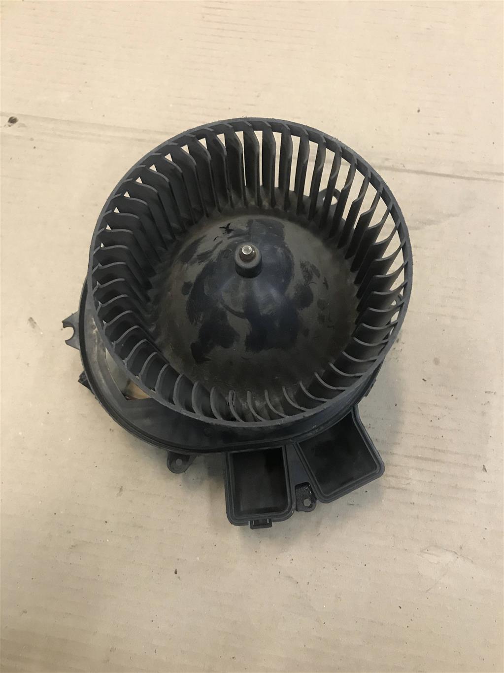 Mercedes-Benz W166 X166 GL 2012-2016 для Мотор печки 