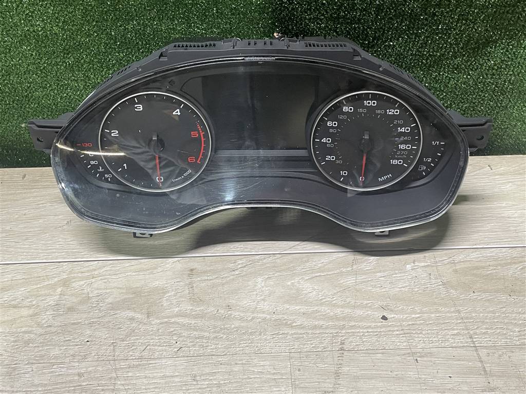 Audi A6 C7 для Панель приборов (щиток)