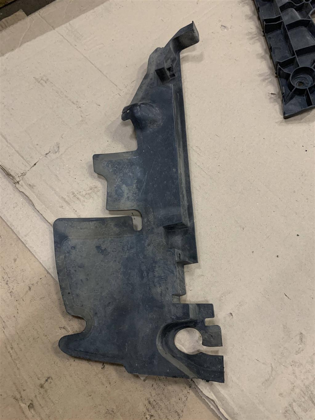 Audi RS6 (C6 4F) 2007-2011 для Воздуховод