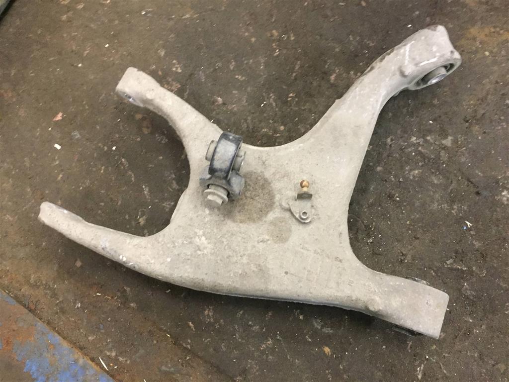 Audi Q5 (8R) 2012-2017 рестайлинг для Рычаг задний нижний левый