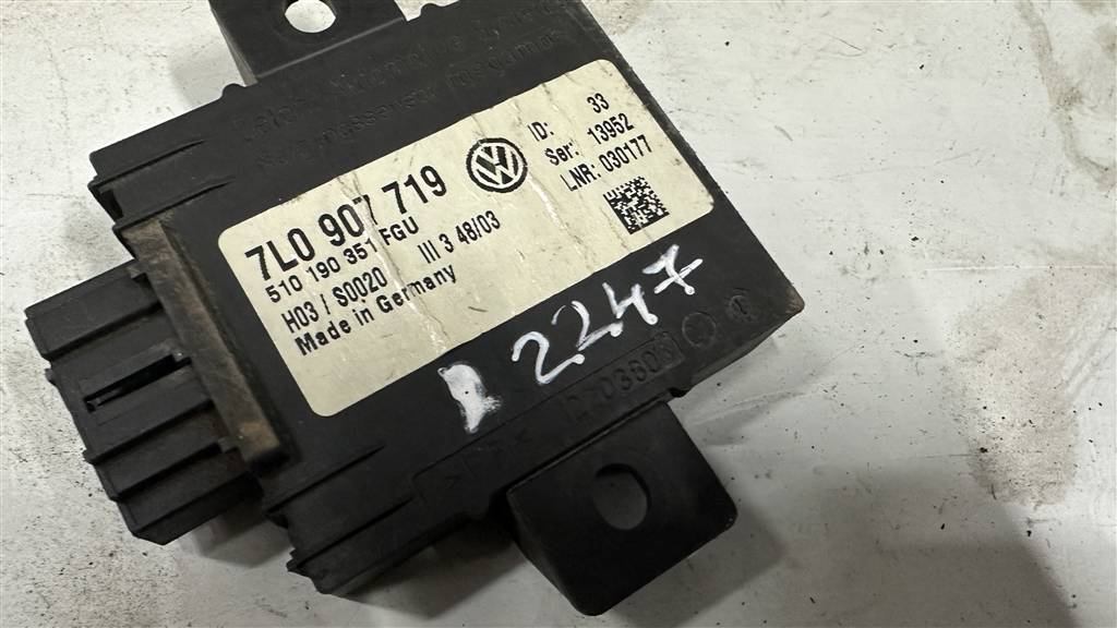 Volkswagen Touareg 7L 2002-2006 для Блок управления противоугонной системой