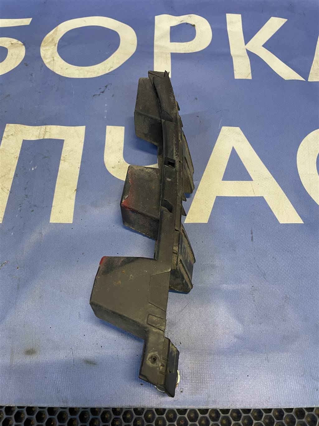 Opel Corsa D для Направляющая заднего бампера правая