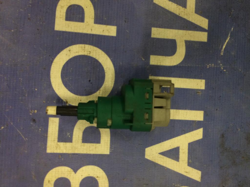 Volkswagen Touareg 7L 2007-2010 для Датчик стоп-сигнала