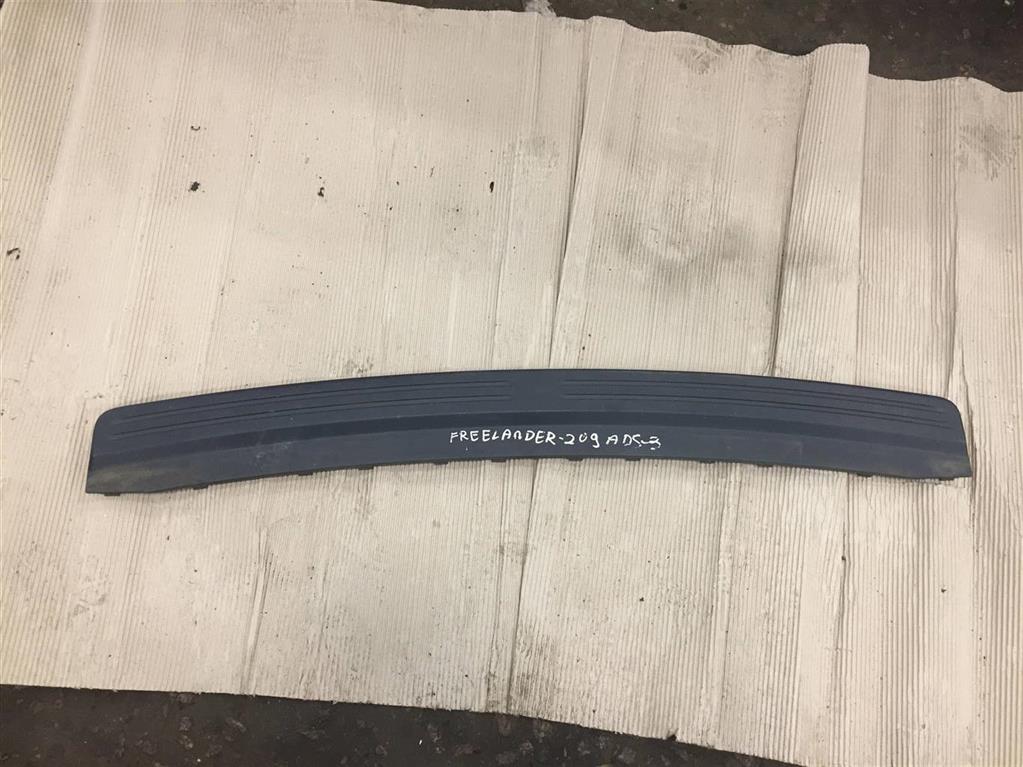 Land Rover Freelander 2 2007> для Накладка заднего бампера