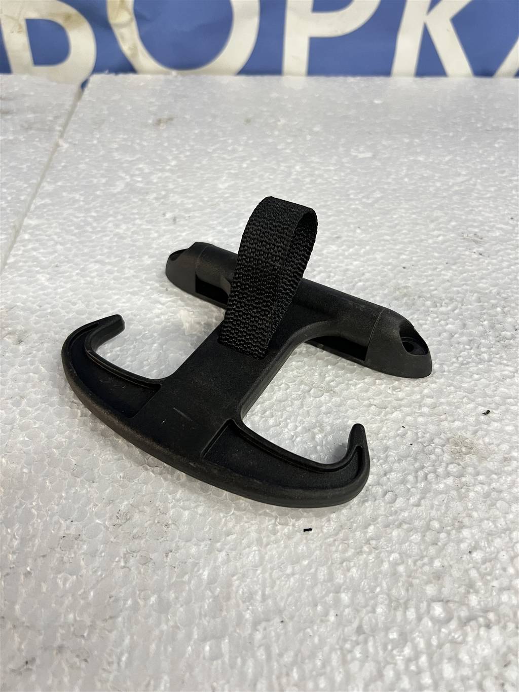 Audi A6 C7 для Крючок для сумок в багажник