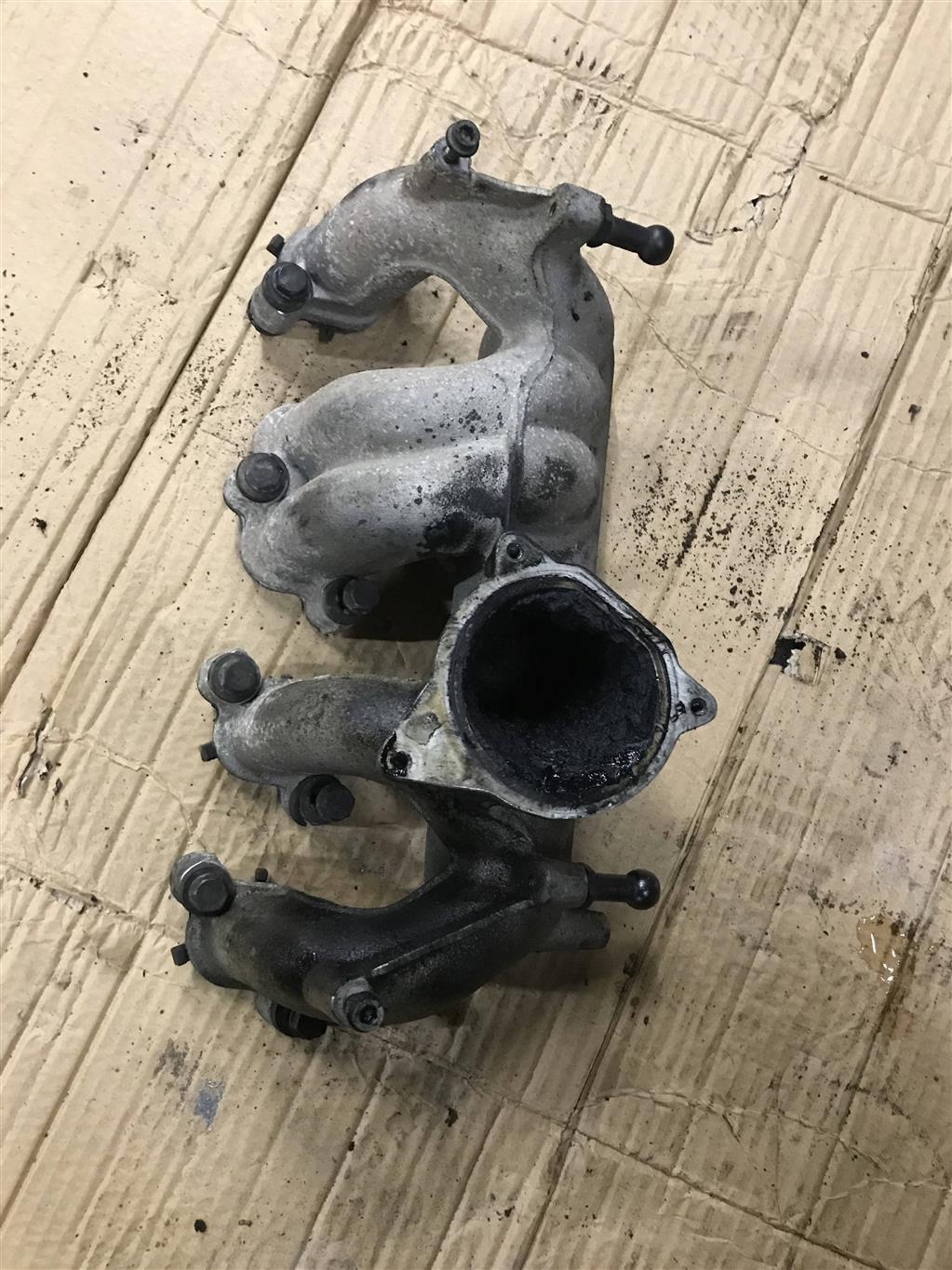 Volkswagen Touareg 7L 2002-2006 для Коллектор впускной