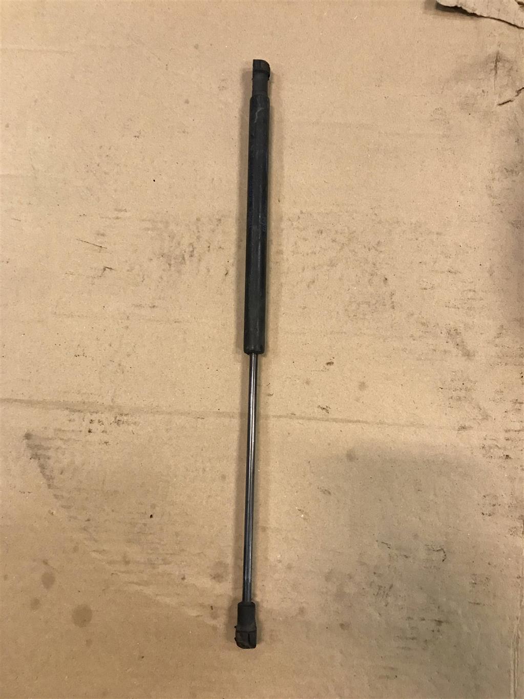 Land Rover Range Rover Sport L320 2005- для Амортизатор капота