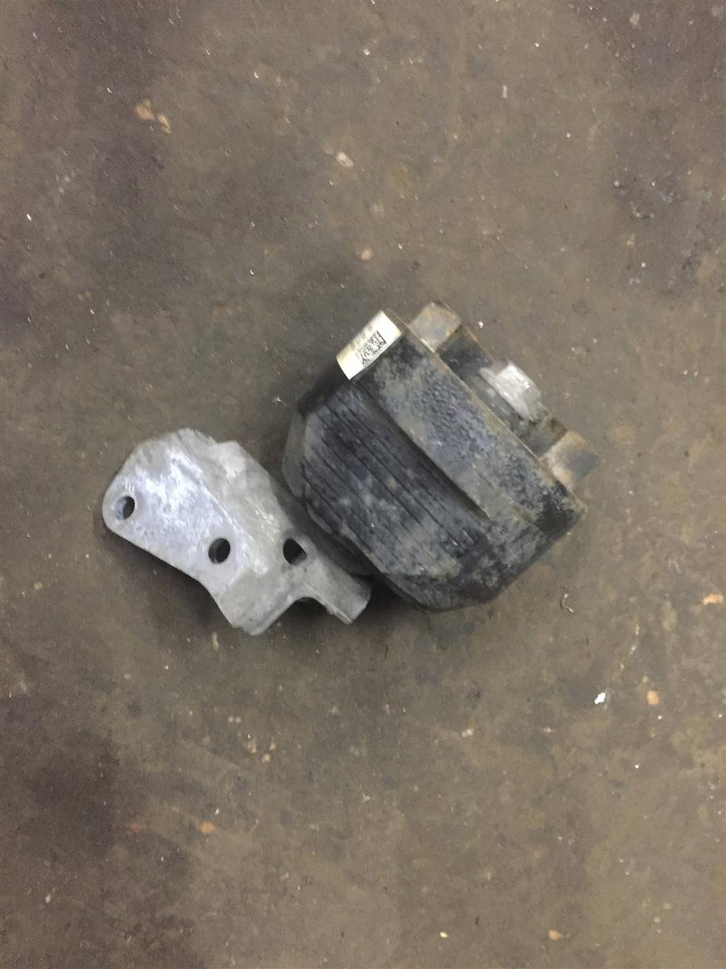 Audi A5/S5 Coupe (F5) 2016-2020 для Демпфер