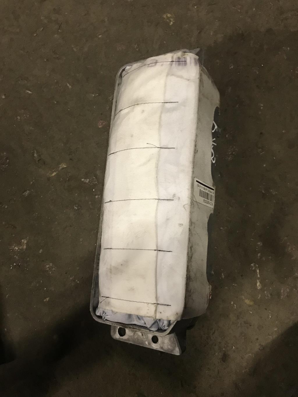 Audi A6 (C6 4F) 2005-2008 для Подушка безопасности пассажирская (в торпедо)