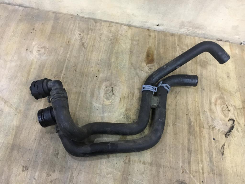 Audi A3 (8V) 2016-2019 рестайлинг для Патрубок системы охлаждения 