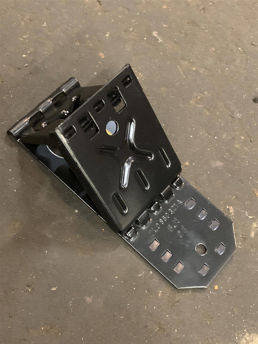 Volkswagen Touareg 7L 2007-2010 для противооткатной упор