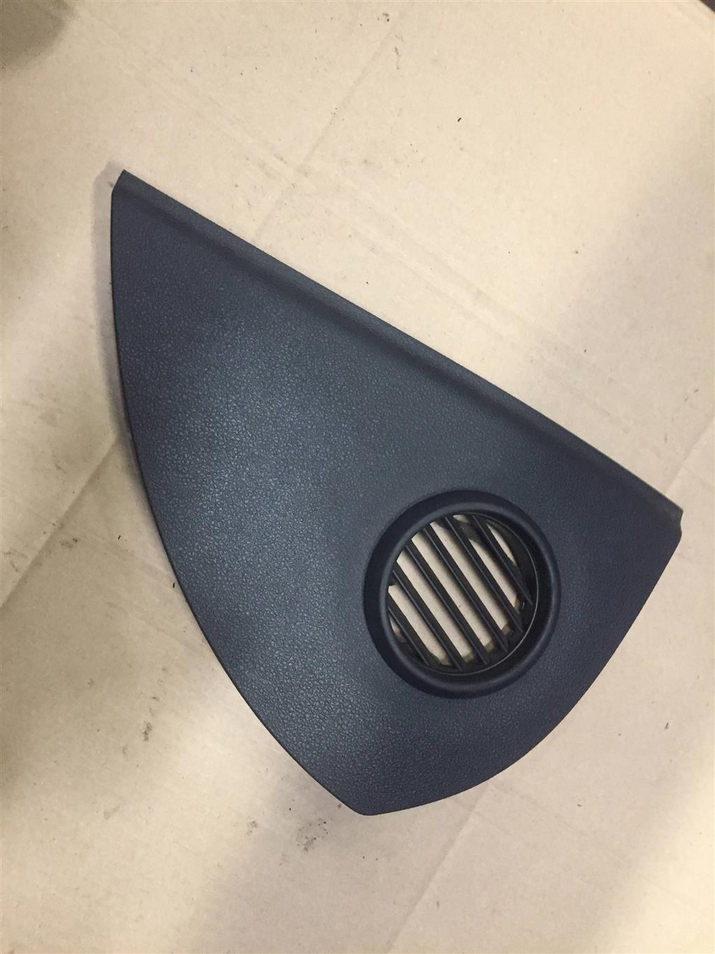 Audi Q7 (4L)  2005 - 2009 для Накладка передней панели