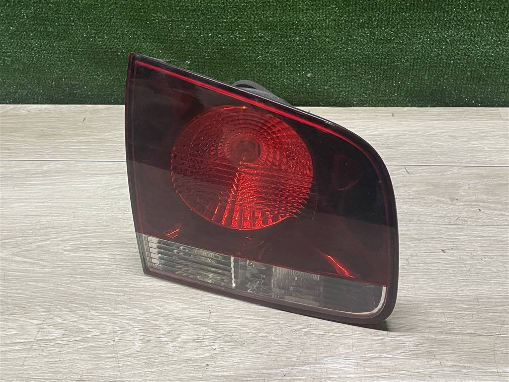 Volkswagen Touareg 7L 2007-2010 для Фонарь задний внутренний левый