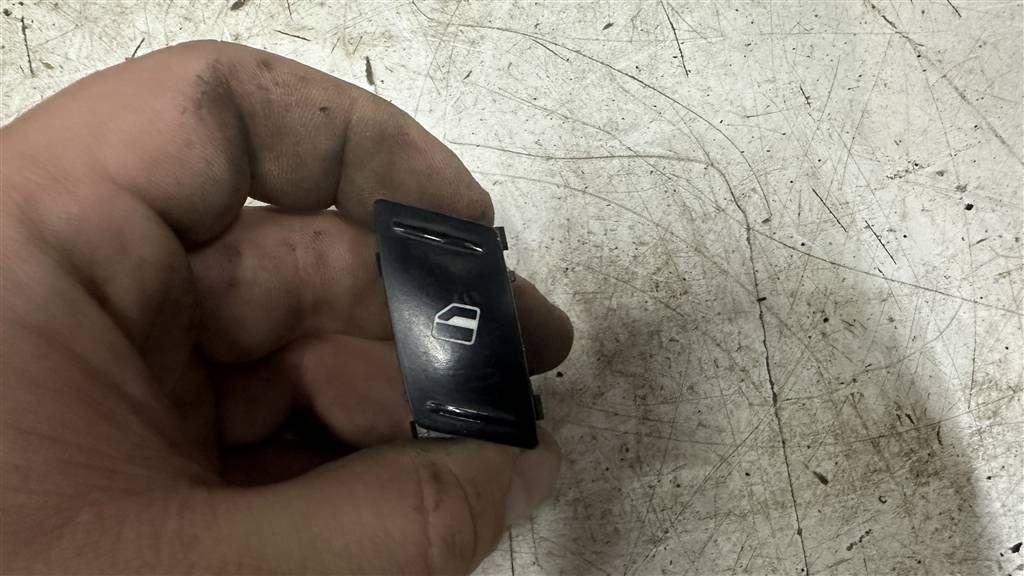 Skoda Octavia (A5 1Z-) 2008-2013 рестайлинг для Кнопка стеклоподъемника