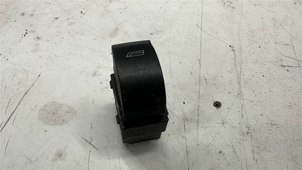 Audi A6 (C5) 2001-2004 рестайлинг для Кнопка стеклоподъемника