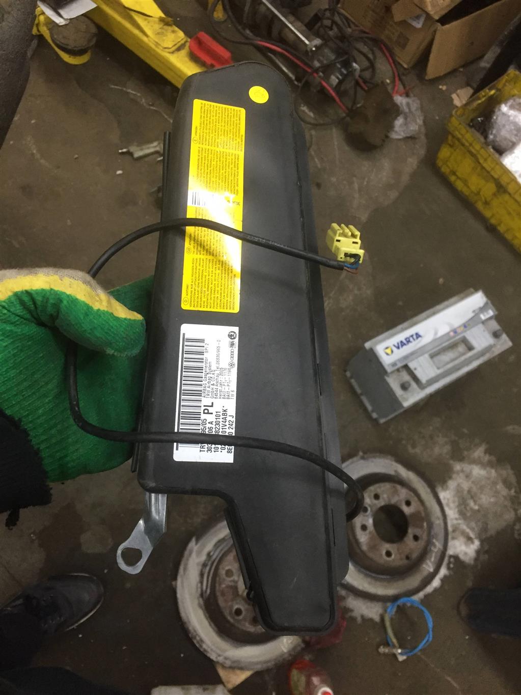 Audi A4 (B7) 2005-2007 для подушка безопасности в сиденье