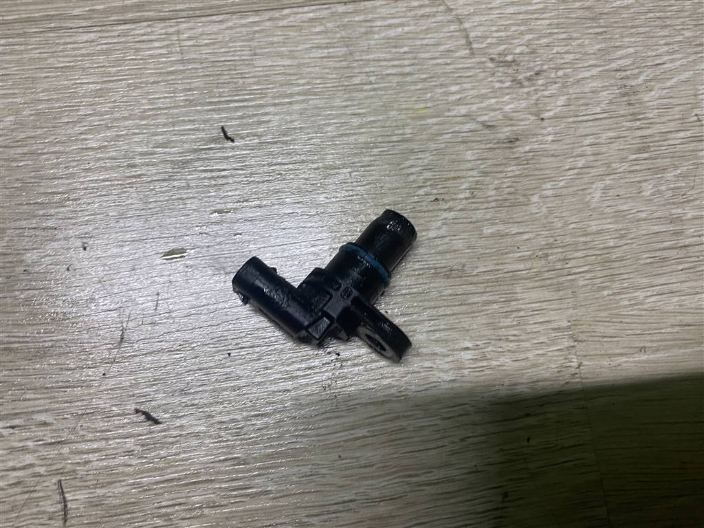 Audi A6 C7 для Датчик положения распредвала