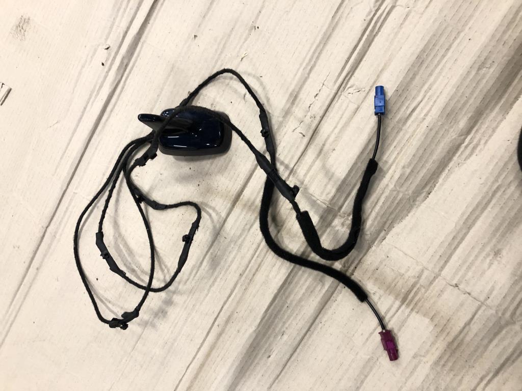 Audi A5/S5 Coupe (8T) 2007-2011 для Антенна (плавник)