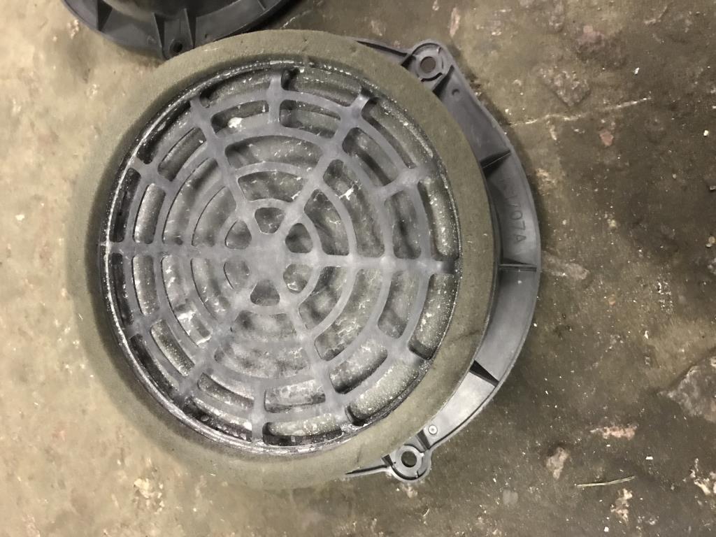 Audi A6 C7 для Динамик