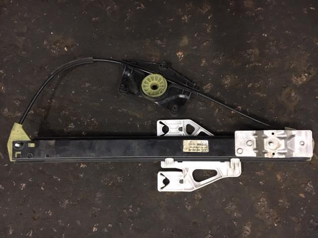 Audi A4 (B8) 2007-2012 для Стеклоподъемник задний левый