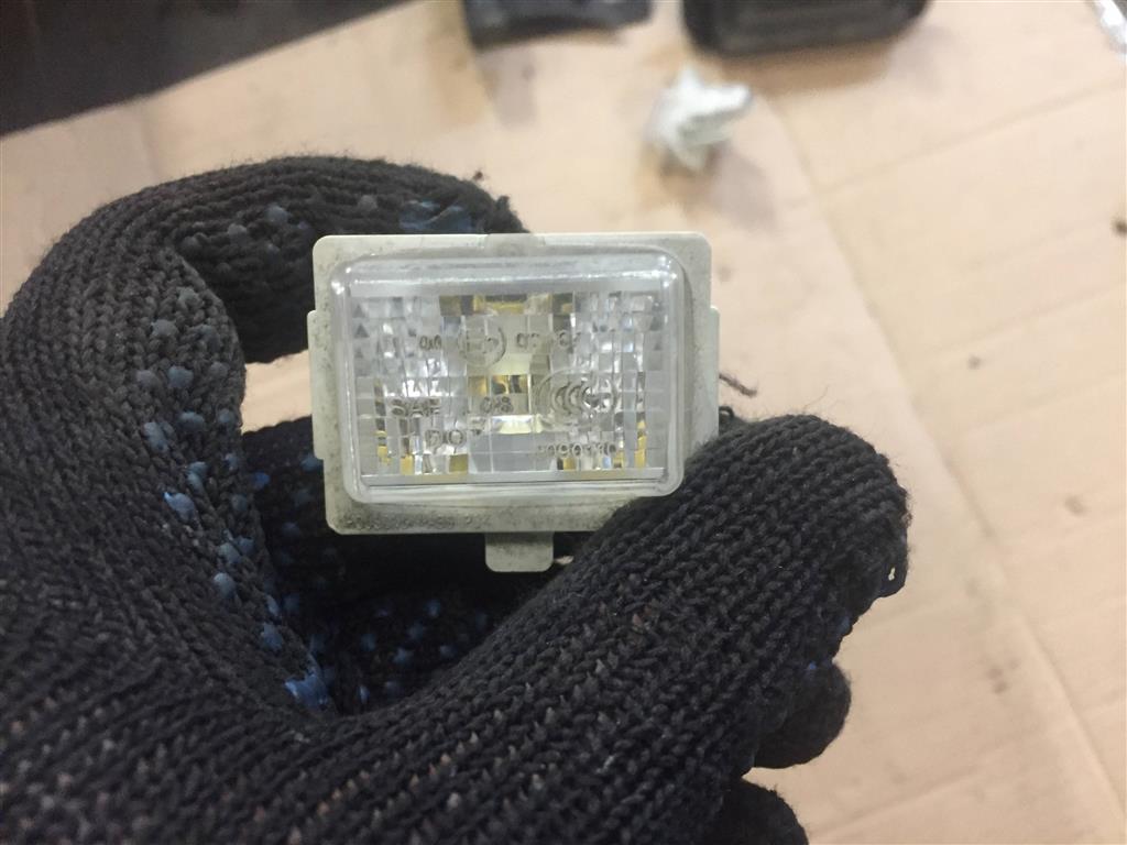 Mercedes-Benz W221 S-Klasse S221 2005-2009 для Фонарь подсветки номера