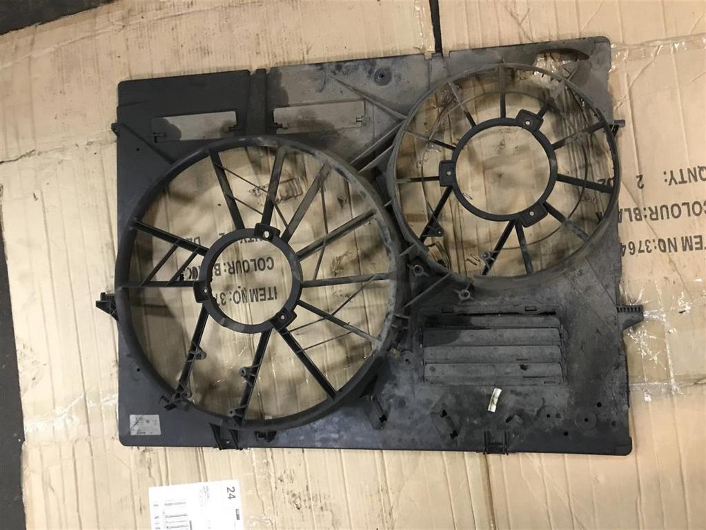 Volkswagen Touareg 7L 2002-2006 для Диффузор вентилятора