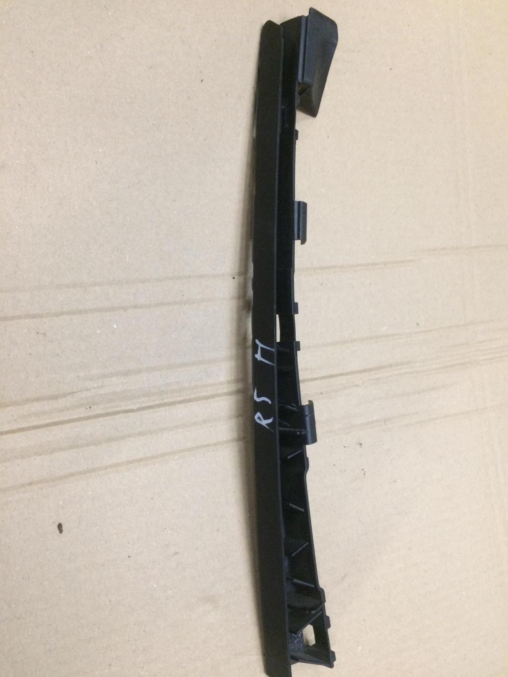 Audi A7 (4G) 2010-2014 для Кронштейн