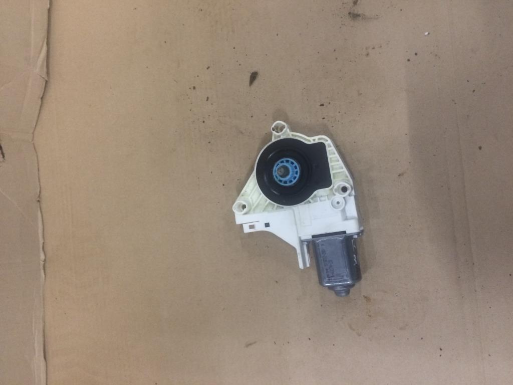 Audi A6 C7 для Мотор стеклоподъемника