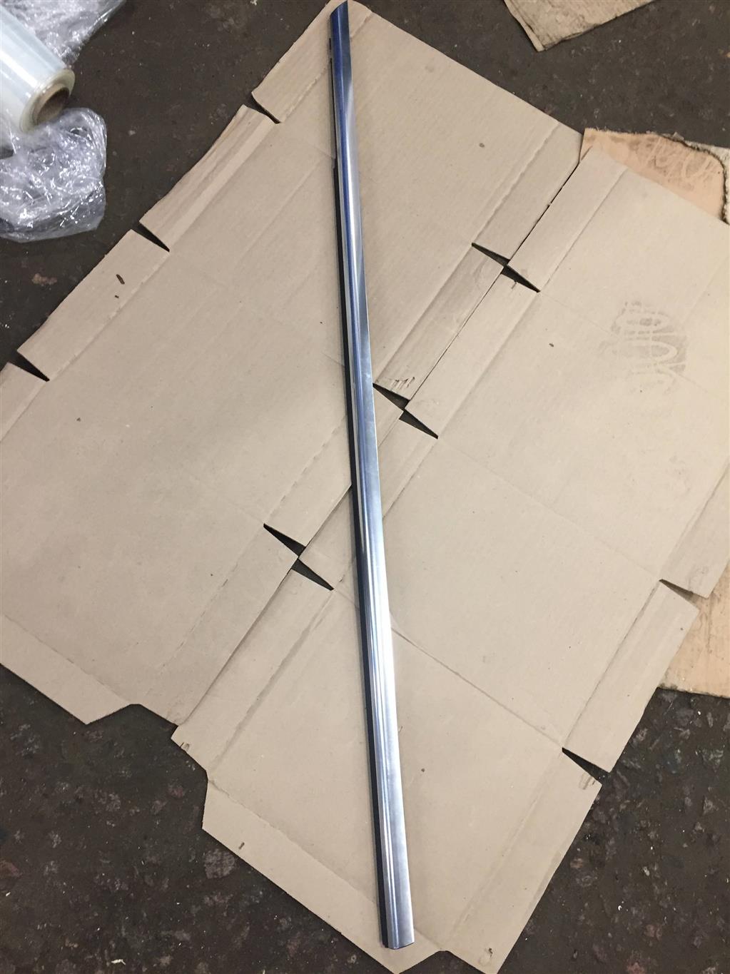 Mercedes-Benz W257 C257 CLS 2017-2021 для Молдинг стекла двери передней правой