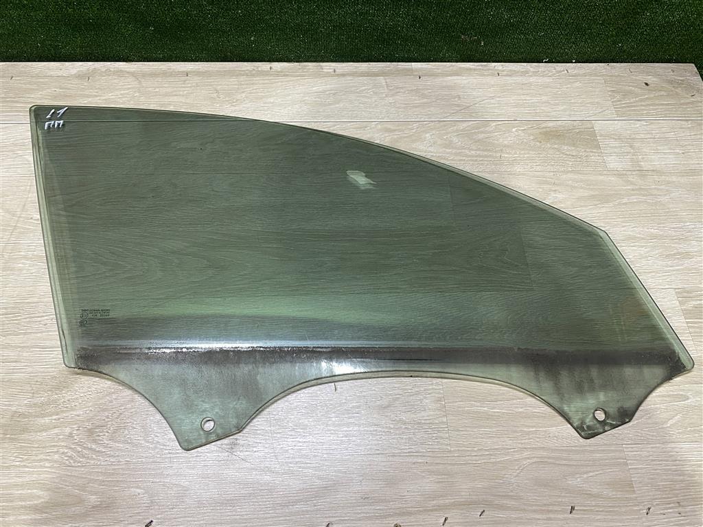 Audi A6 C7 для Стекло двери передней правой