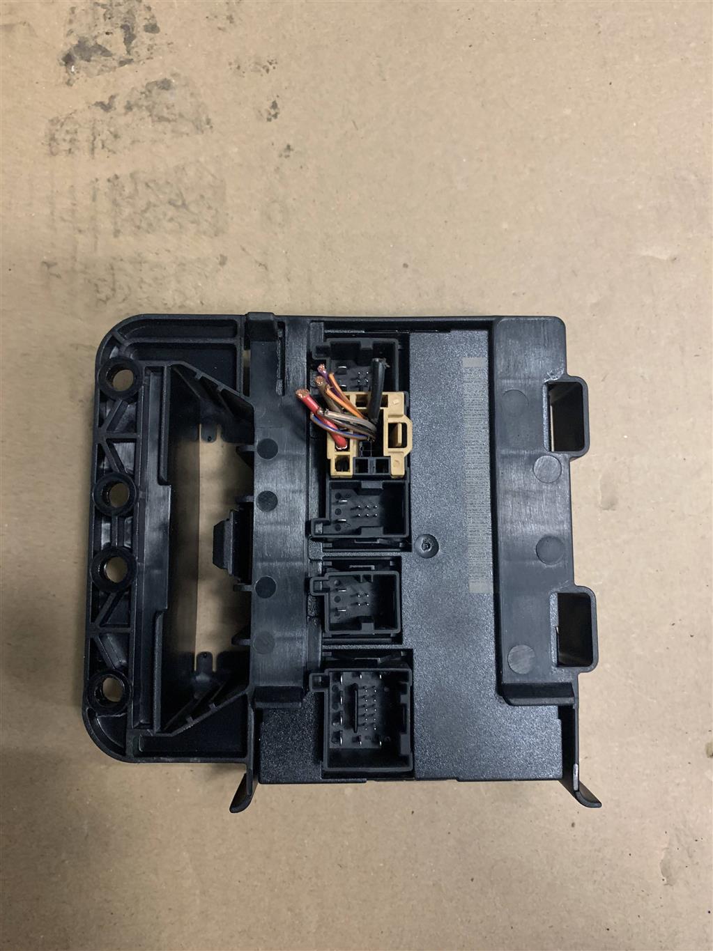 Volkswagen Golf V 2003-2009 для Блок комфорта