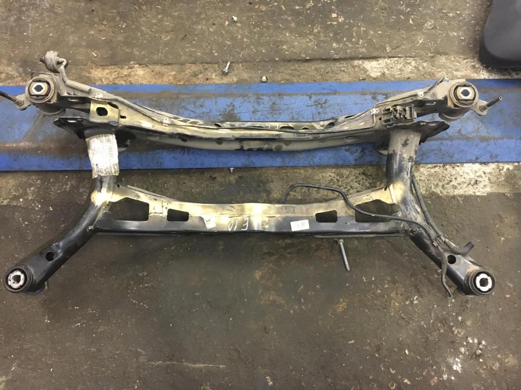 Audi A3 (8V) 2016-2019 рестайлинг для подрамник задний