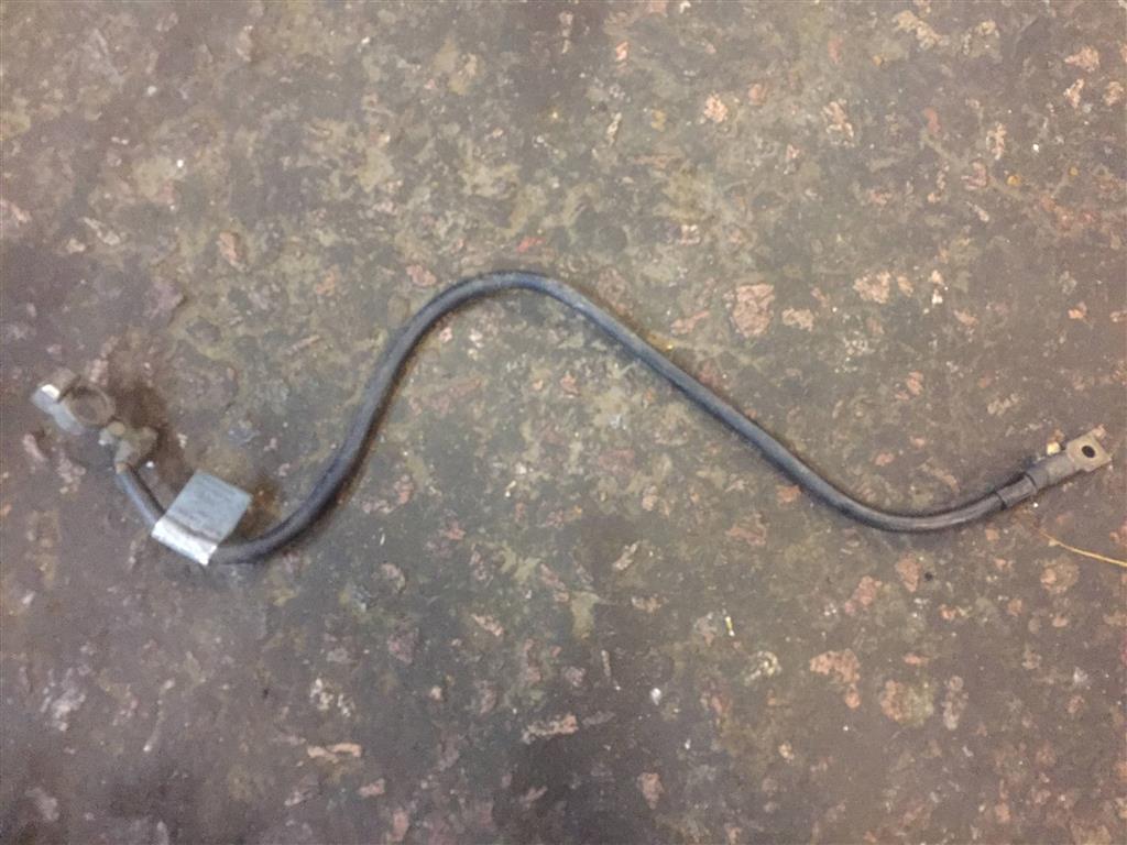 Volkswagen Sharan 2006-2010 для Клемма аккумулятора (плюс)