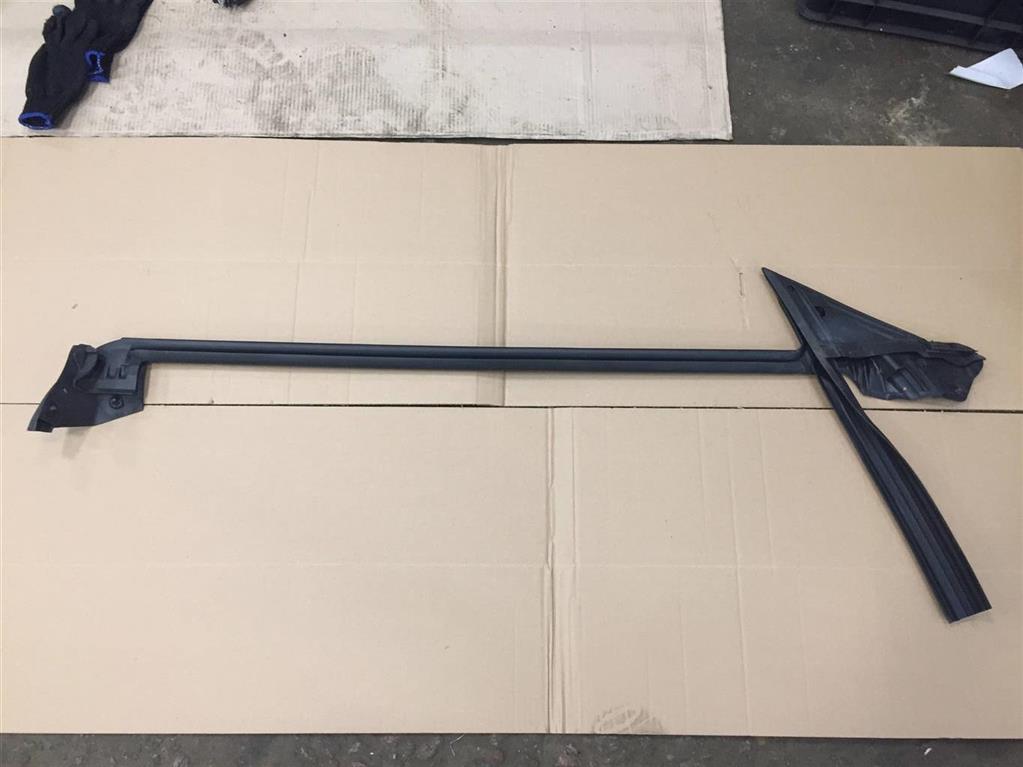 Mercedes-Benz W205 C205 Coupe для Направляющая стекла двери