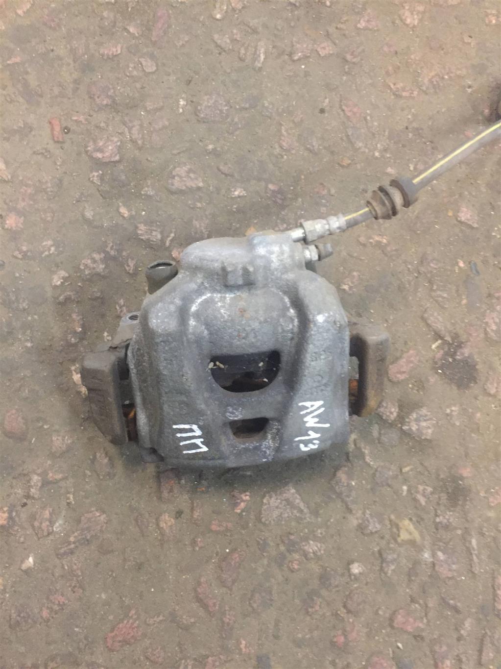 Audi A5/S5 Coupe (8T) 2007-2011 для Суппорт передний правый