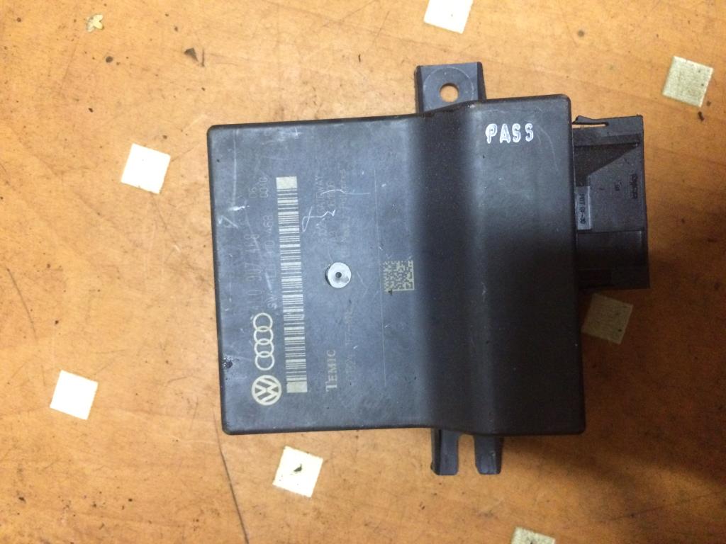 Audi Q7 (4L)  2005 - 2009 для диагностический интерфейс шин данных J533 (Gateway)