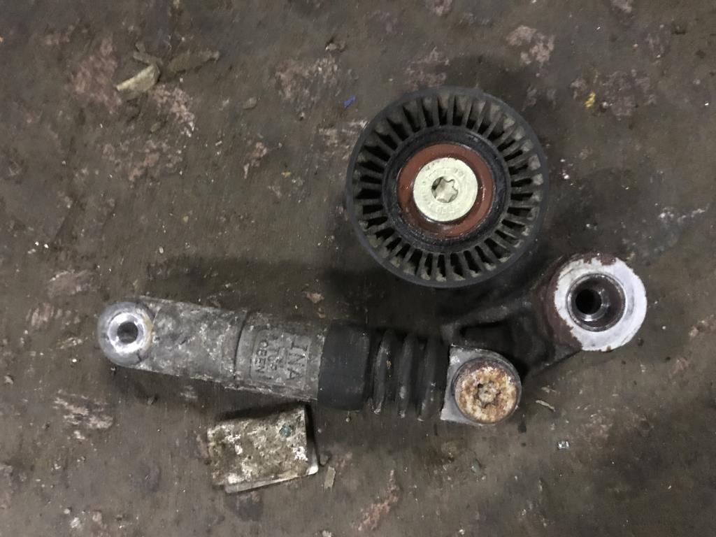 Porsche  Cayenne 955 2002-2007 для Ролик руч.ремня с кронштейном