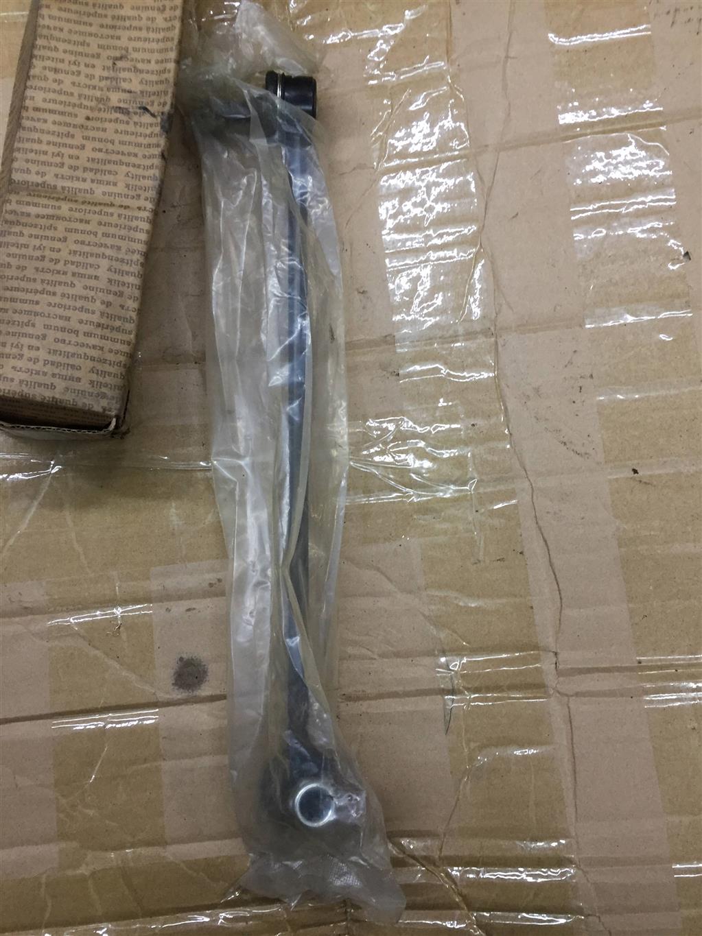 Volkswagen Caddy 2010-2015 для Стойка переднего стабилизатора