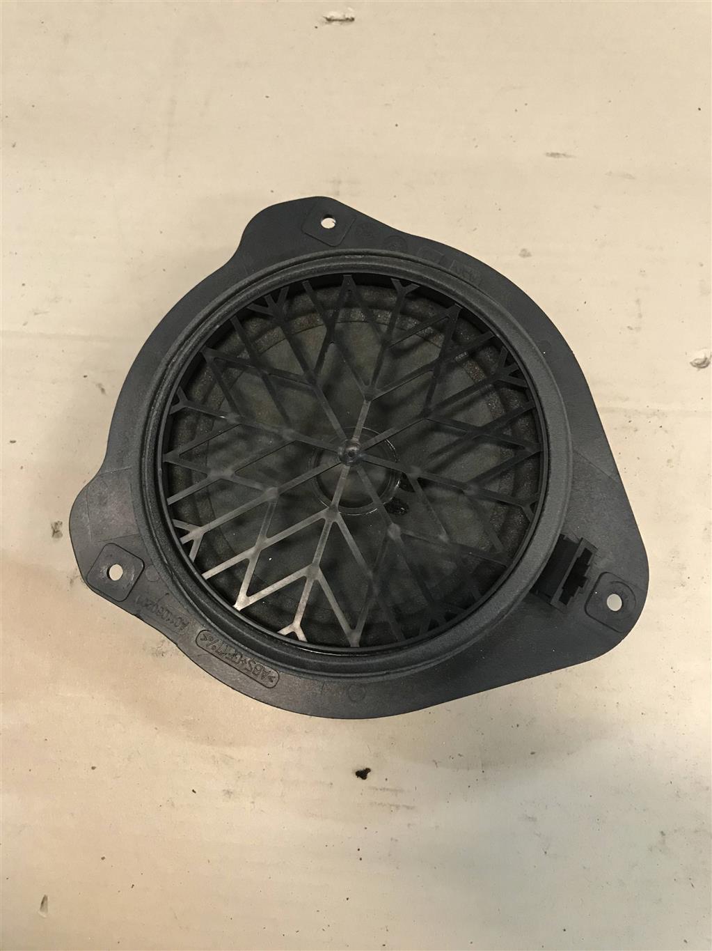 Audi A5/S5 Coupe (8T) 2007-2011 для Динамик