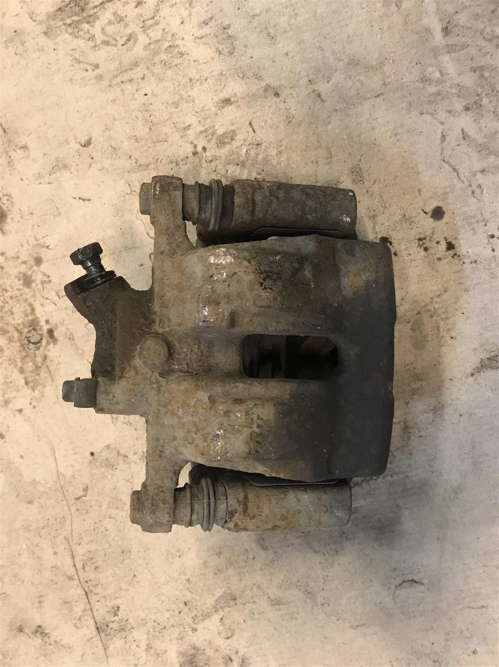 Land Rover Range Rover Sport L320 2005- для Суппорт задний левый