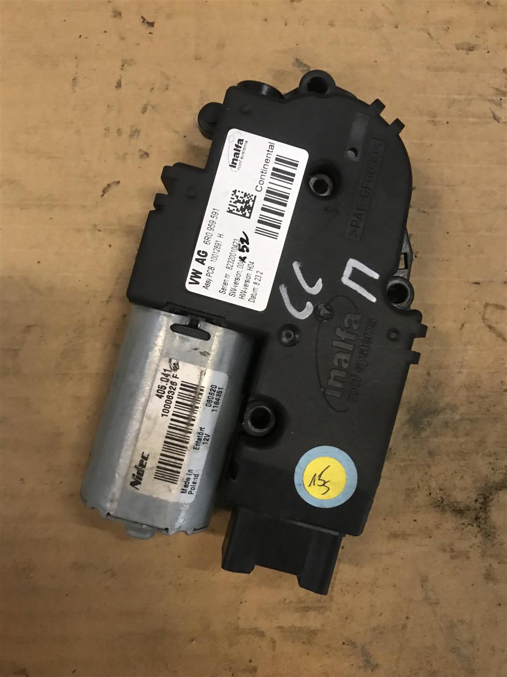 Volkswagen Passat CC 2012-2017 рестайлинг для Мотор люка