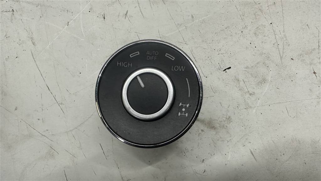 Volkswagen Touareg 7L 2007-2010 для кнопка блокировки дифференциала