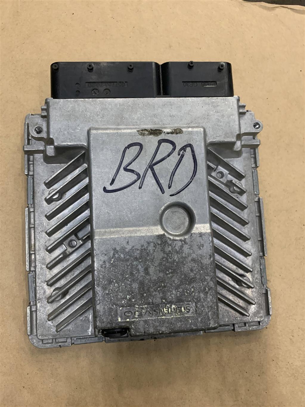 Audi A4 (B7) 2005-2007 для Блок управления двигателем