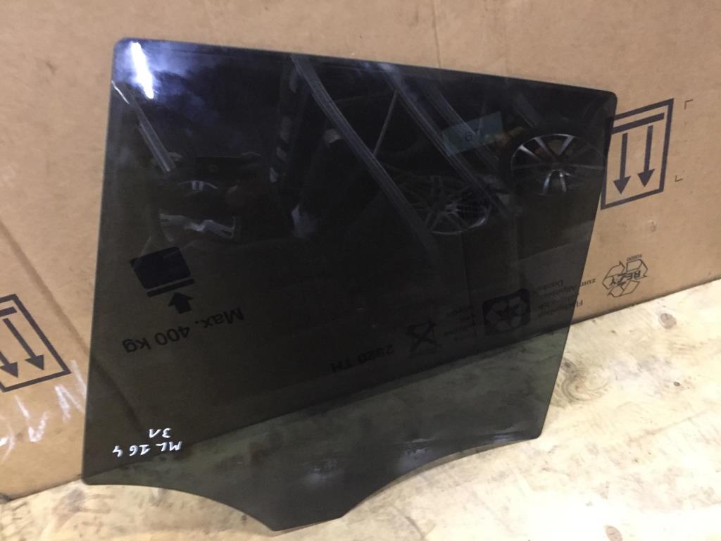 Mercedes-Benz W164 M-Klasse (ML) 2005-2011 для Стекло двери задней левой