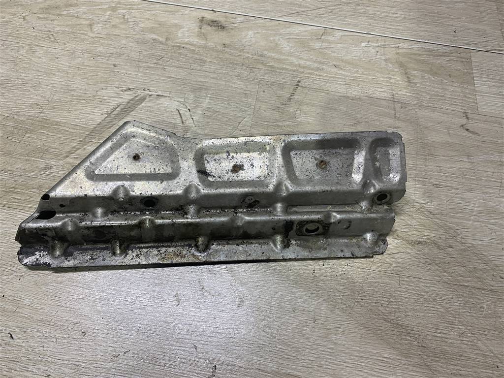 Audi A4 (B8) 2007-2012 для Тепловой экран турбины