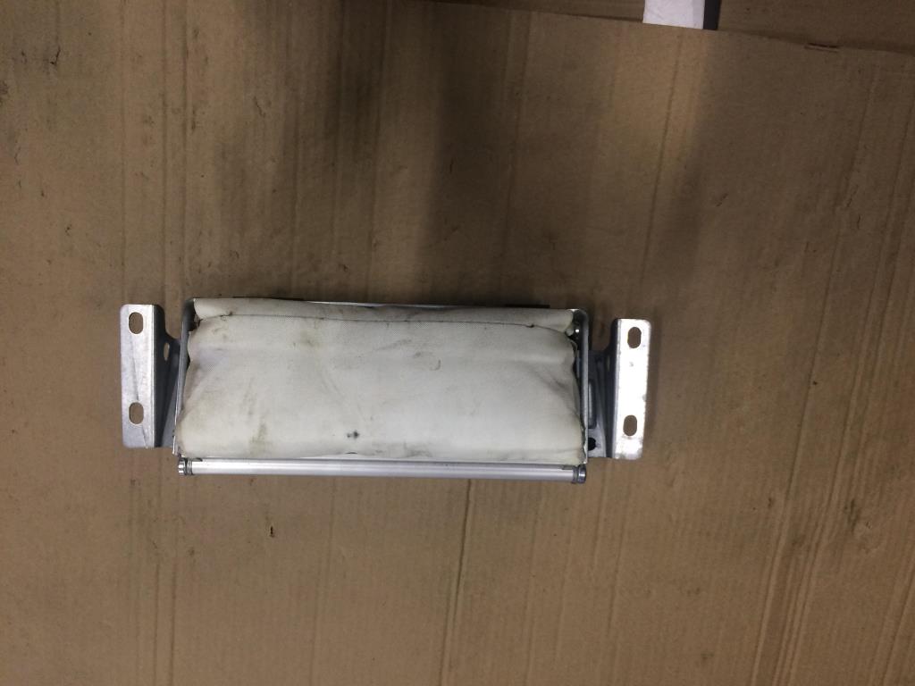 Volkswagen Touareg 7L 2002-2006 для Подушка безопасности пассажирская (в торпедо)