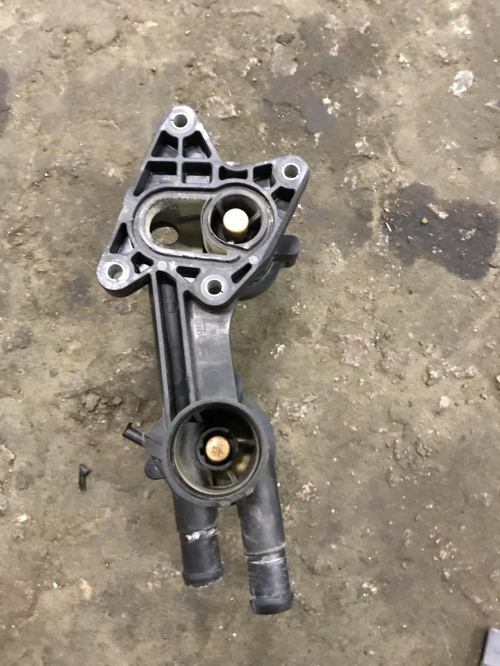 Audi A3 (8PA) 2004-2013 для Термостат