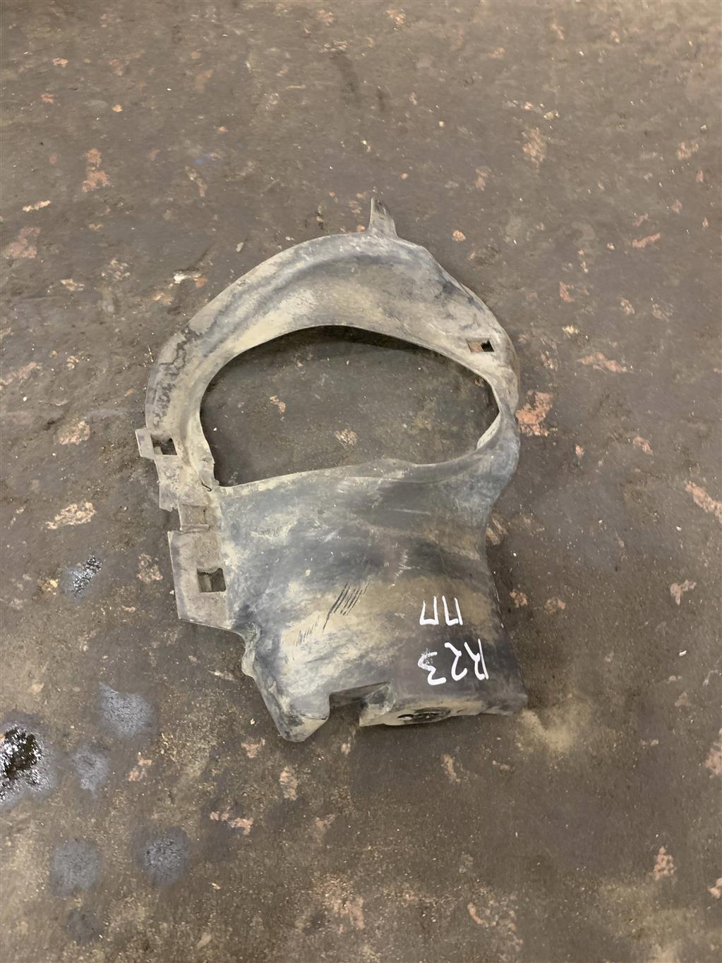 Audi A6 (C6 4F) Allroad quattro 2005-2012 для Пыльник двигателя