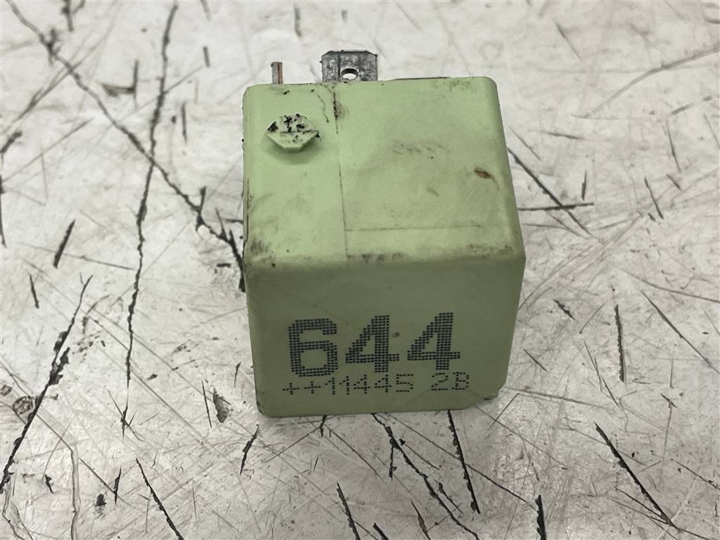 Audi A6 C7 для Реле 644